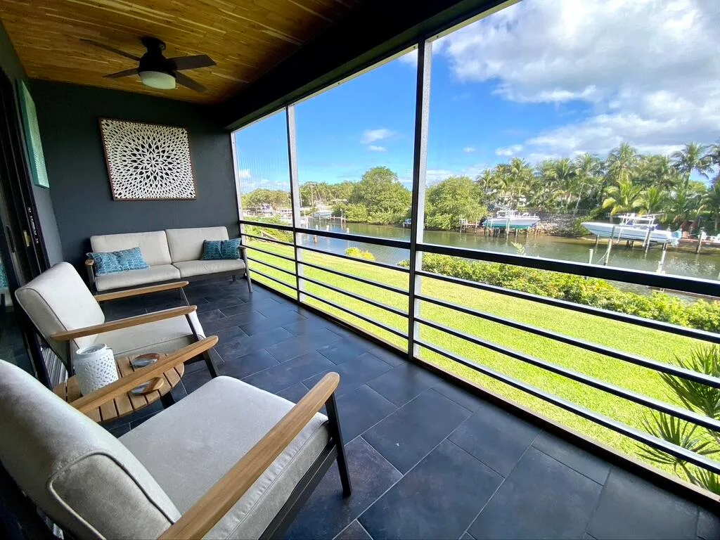 River Key Condo