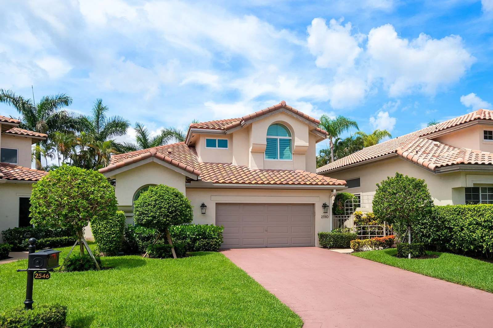 Laurel Pointe