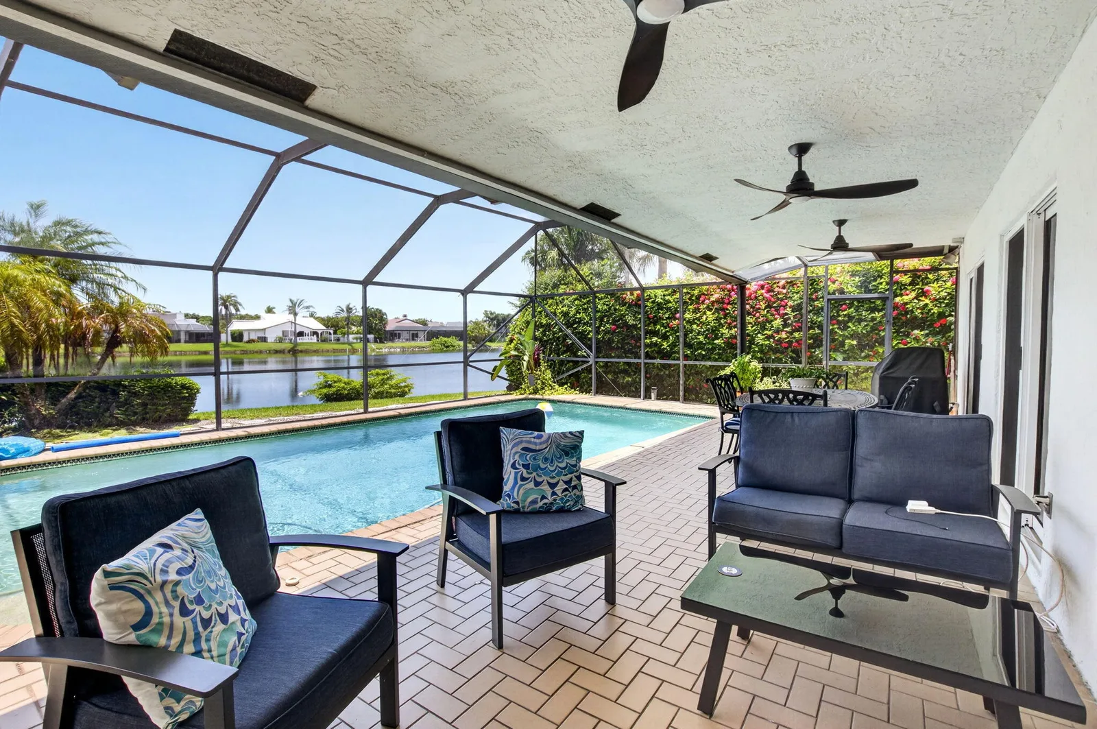 Boca Lake Estates