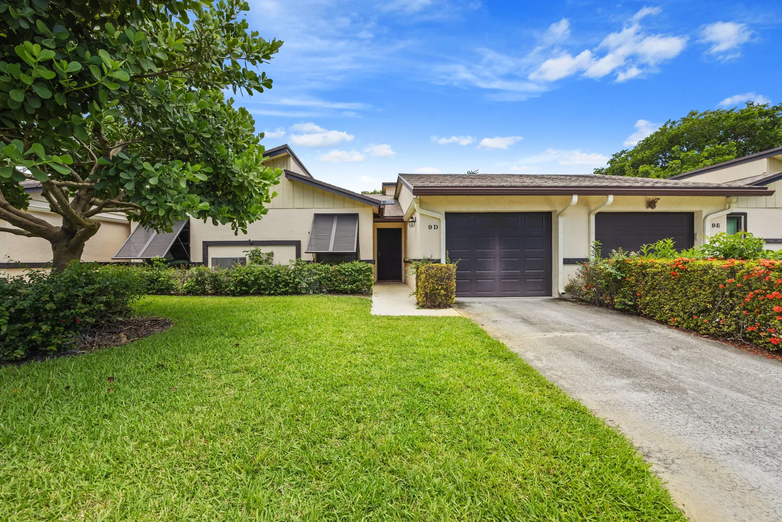 Ridgepointe Woods Villas