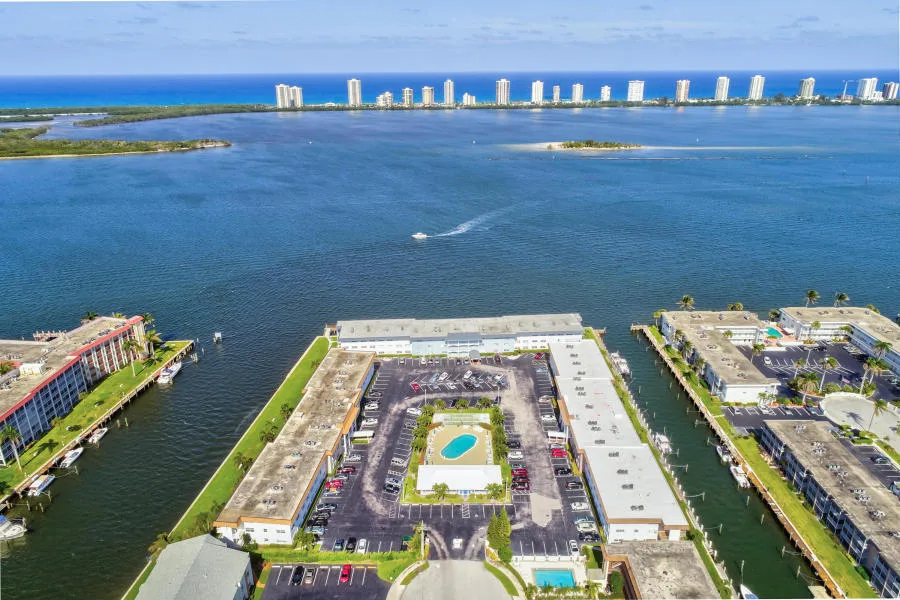 Shore Club Apts A Inc