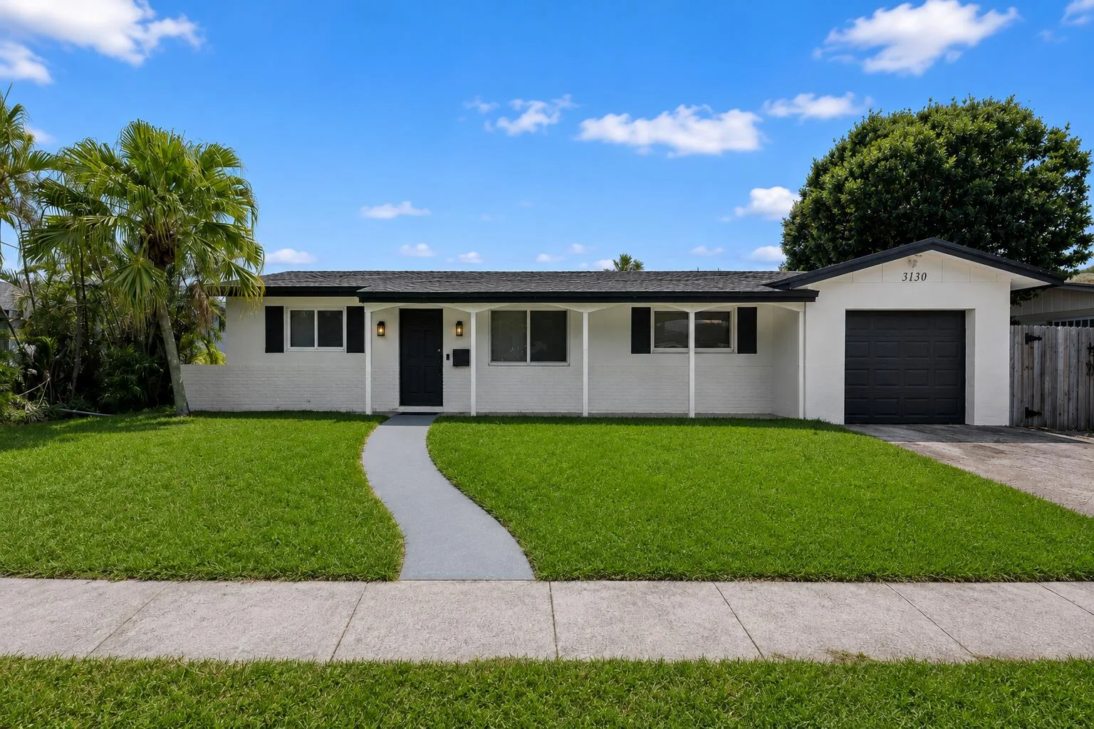 Palm Beach Cabana Colony East