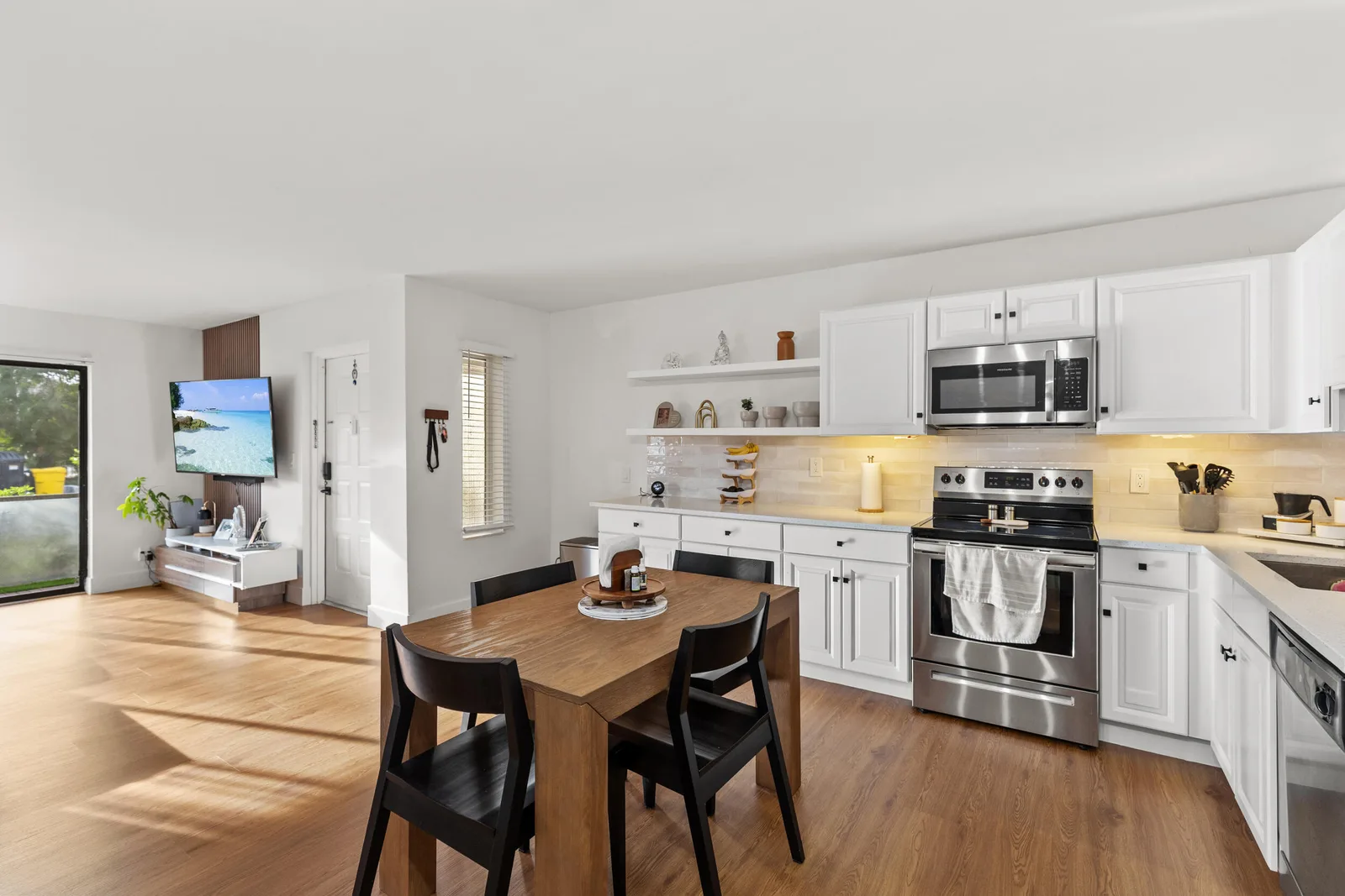 Pine Ridge North Village Iii Condo