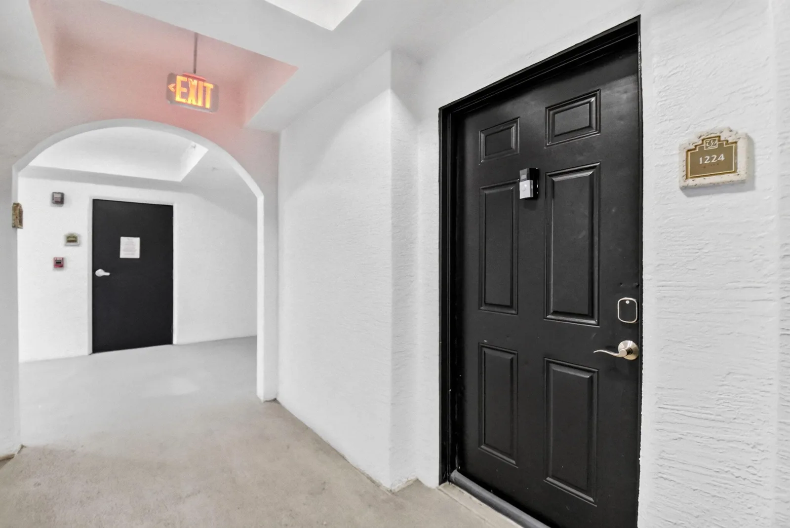 Vizcaya Lakes Condo