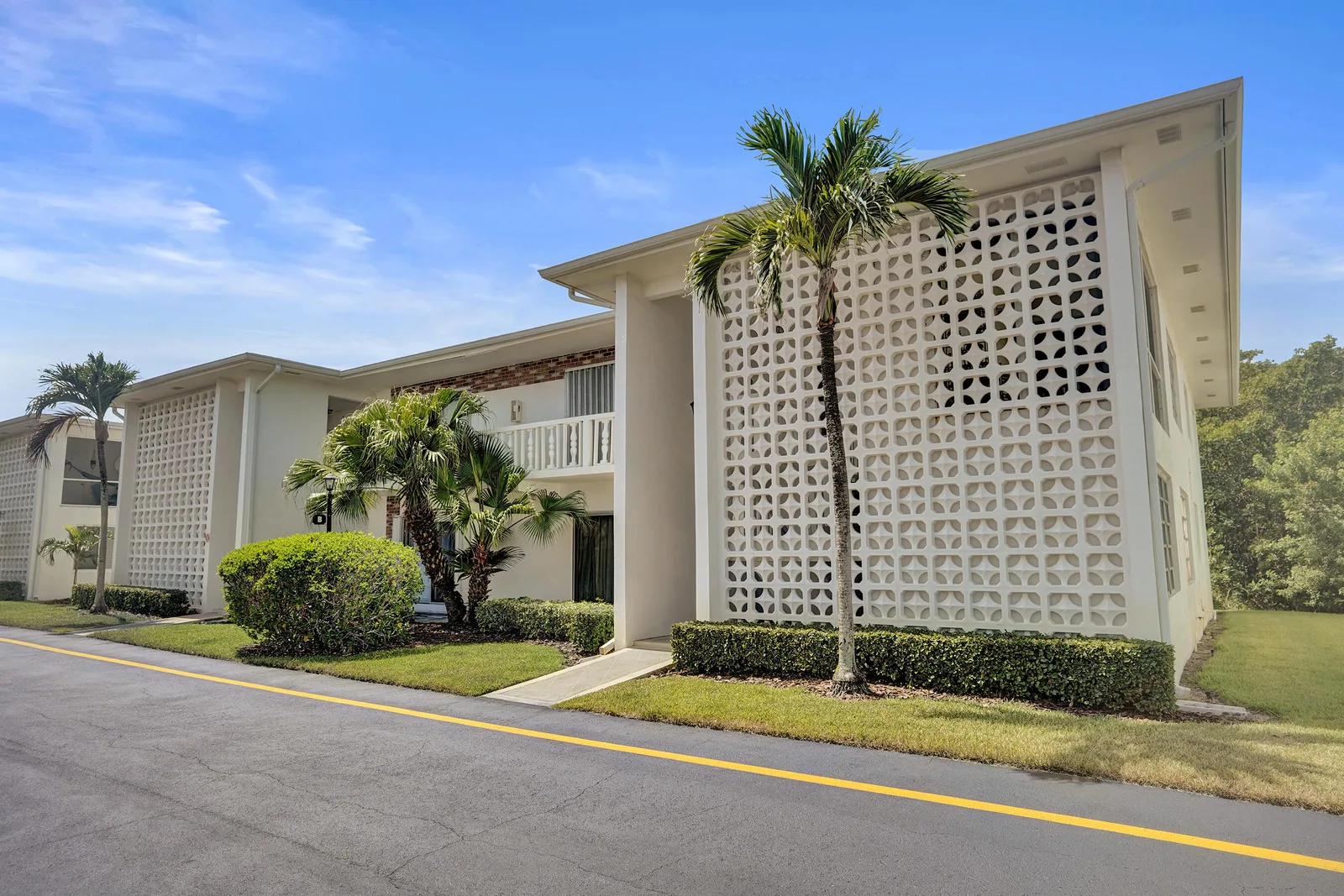 South Palm Beach Villas Condo