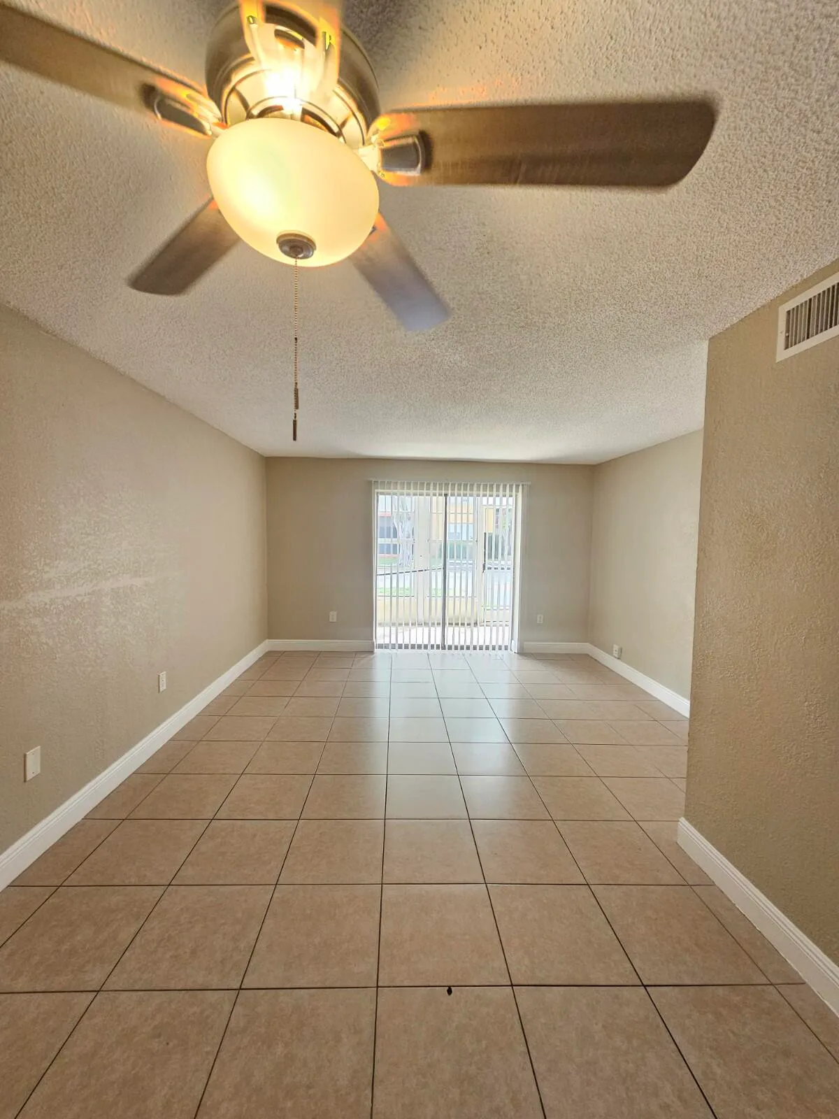 Heritage Circle Condo