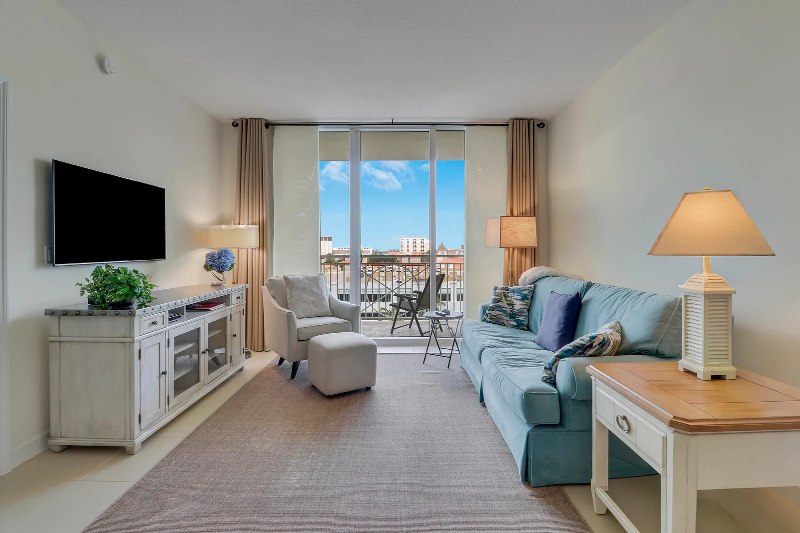 City Palms Condo
