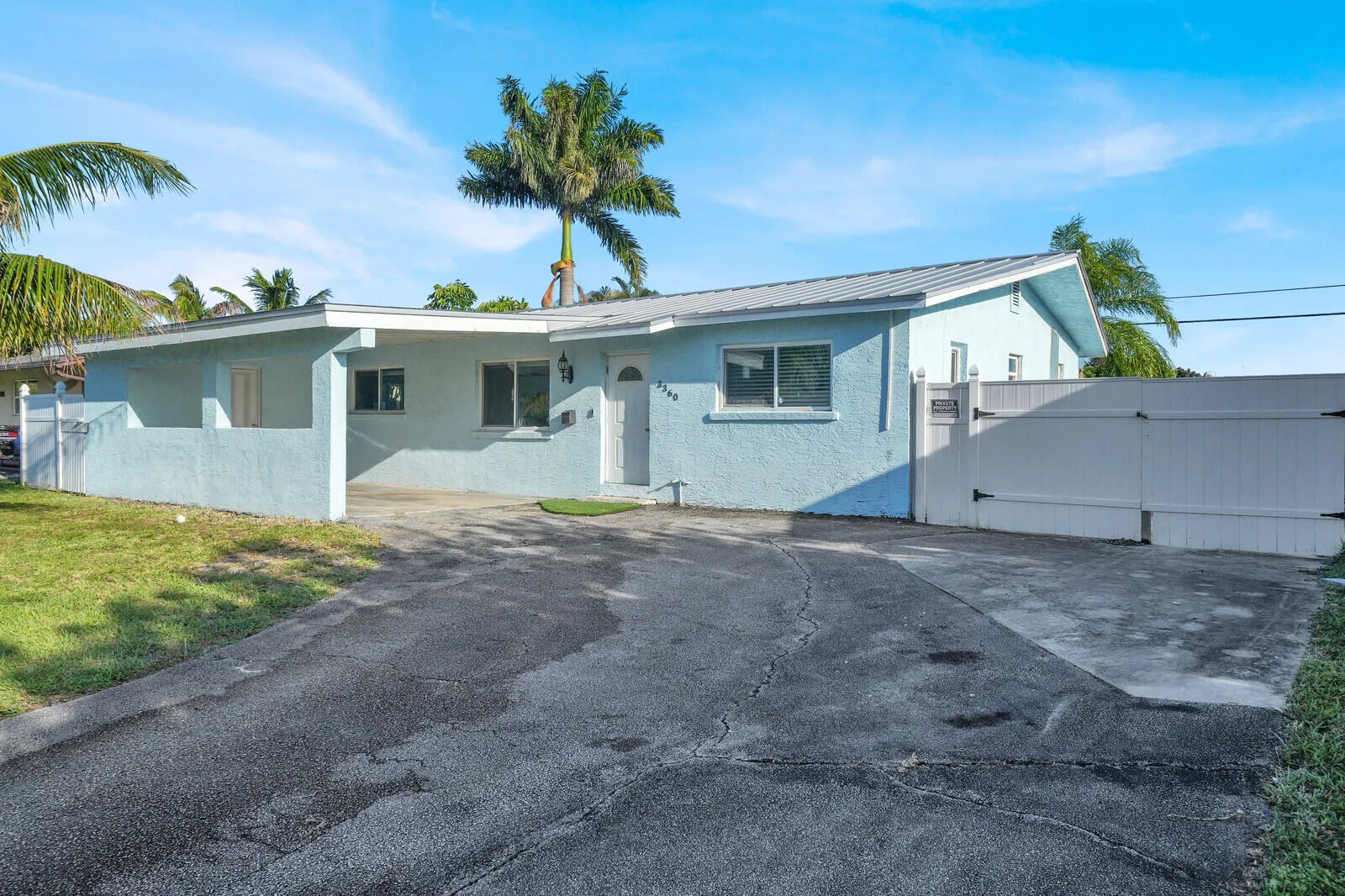 Palm Beach Cabana Colony East