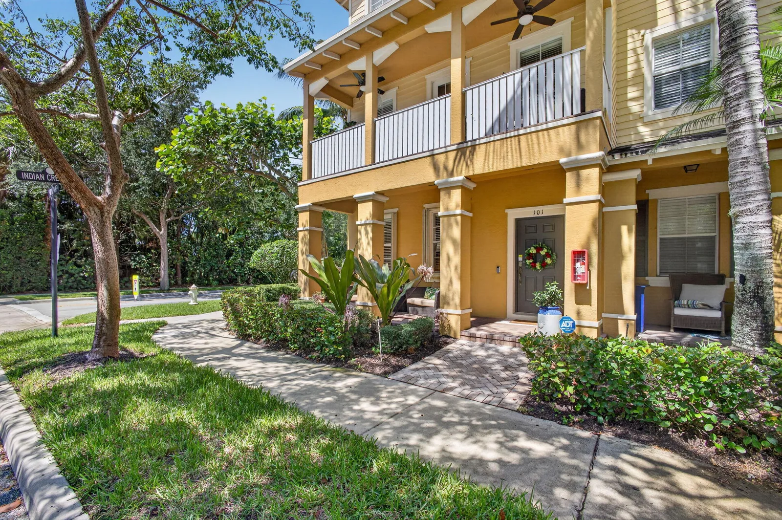 Sandpiper Cove At Botanica Condo
