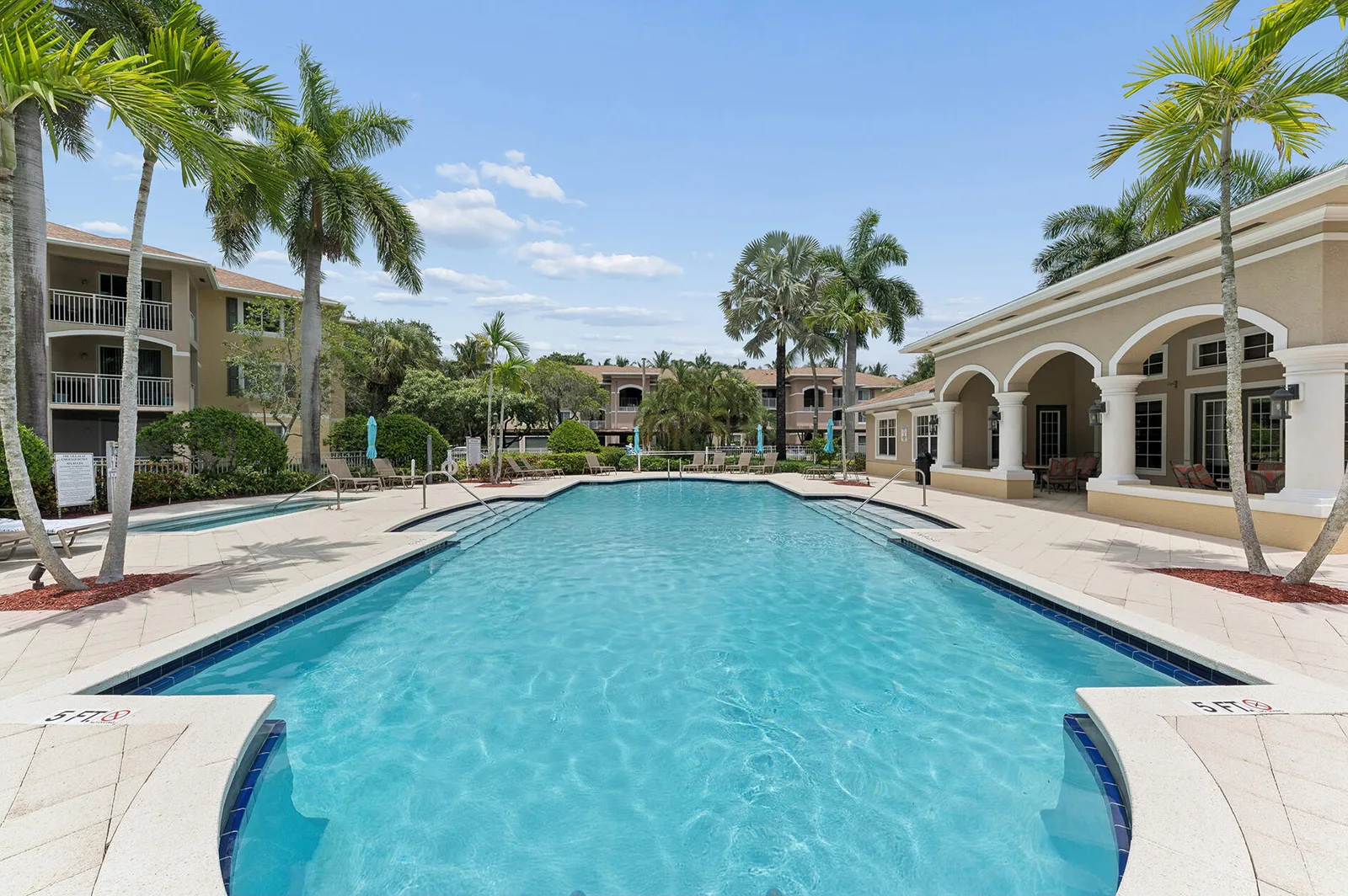 Villas At Emerald Dunes Condo