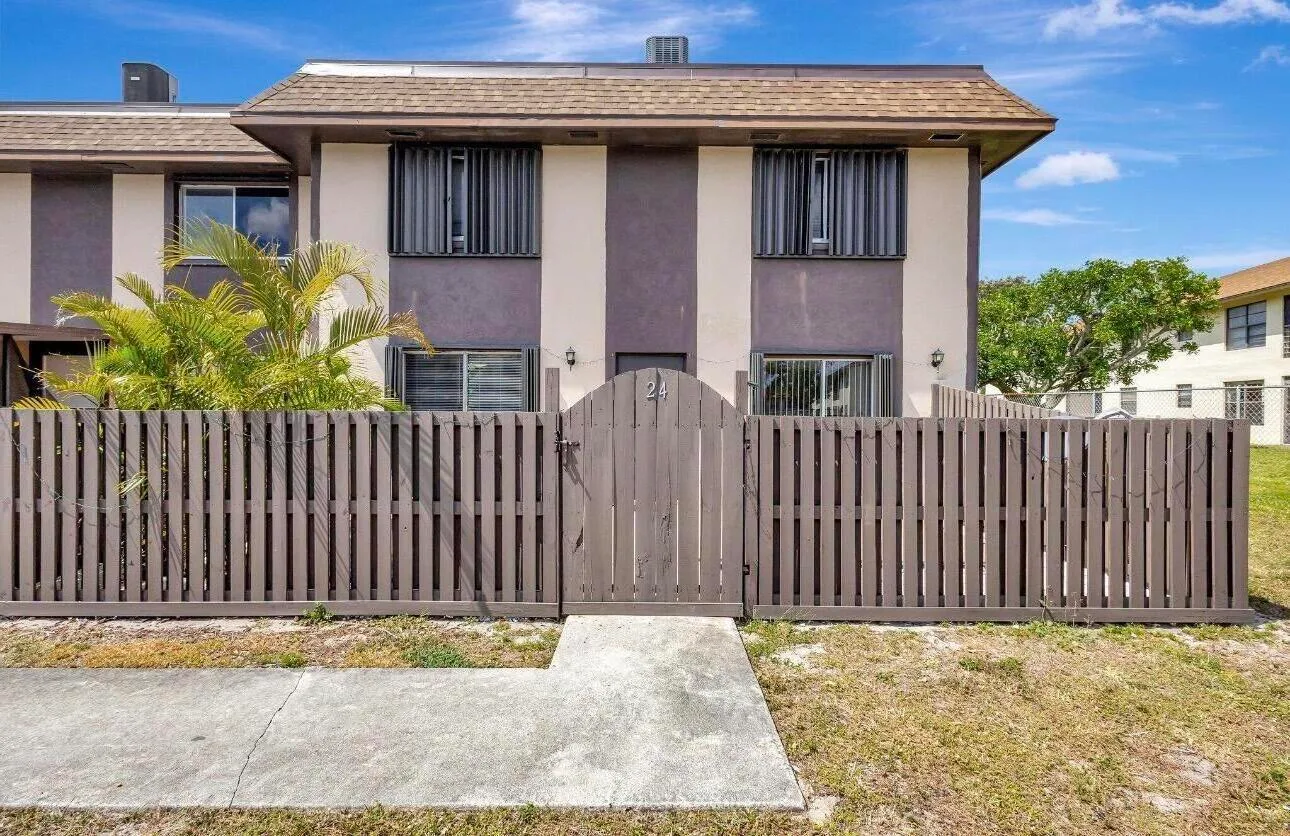 Quail Hollow Condo