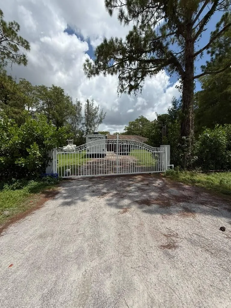 Acreage &