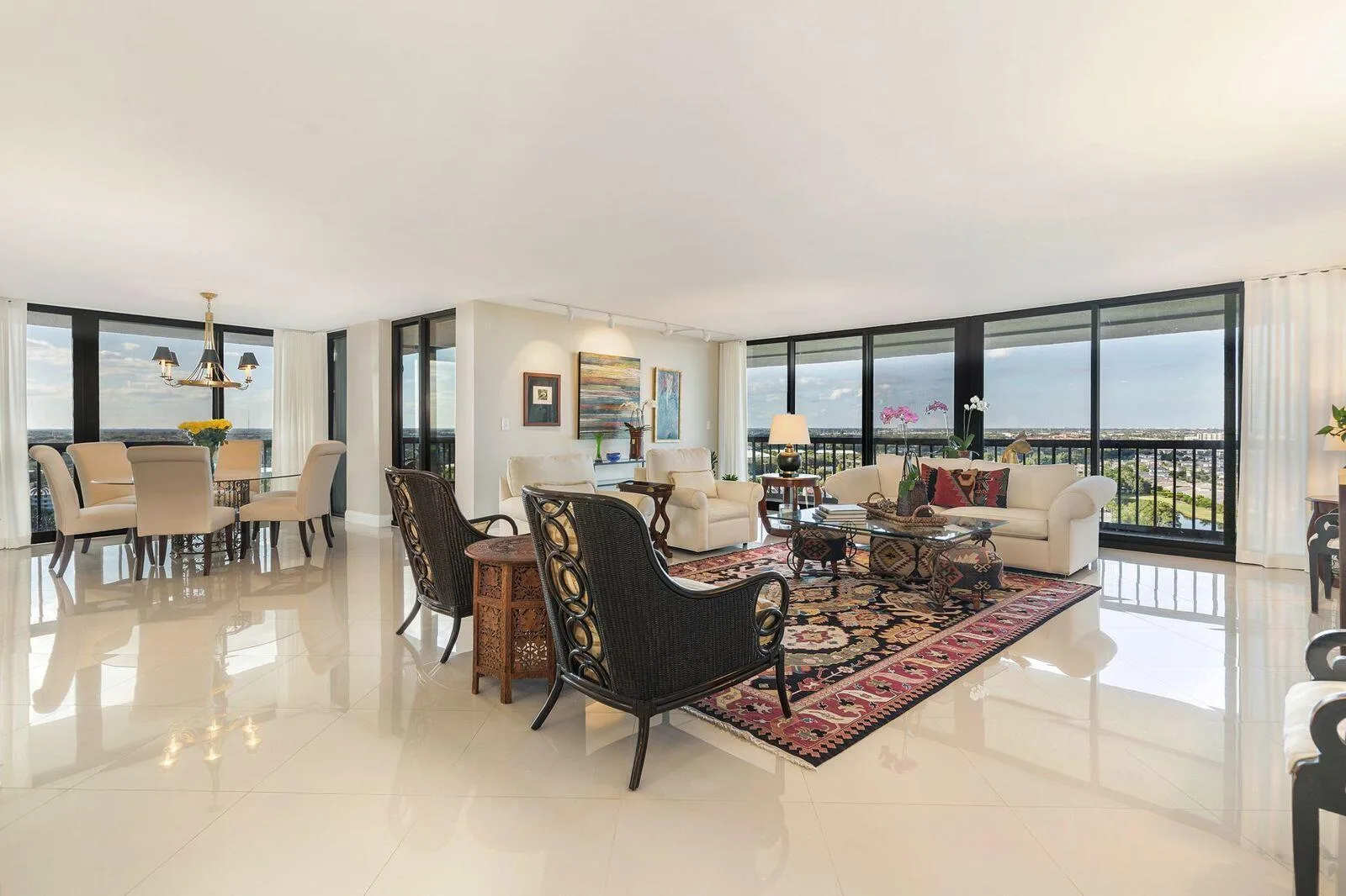 Envoy Condo