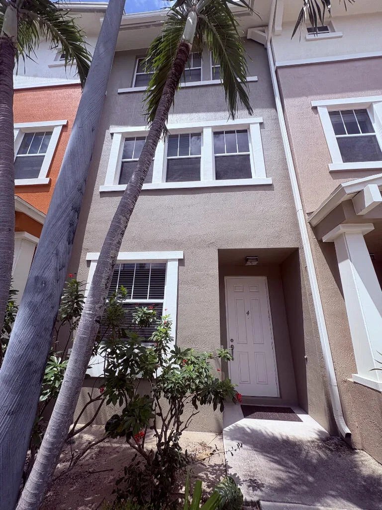 Cityside Condo