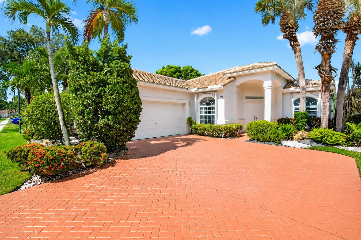 Palm Isles West