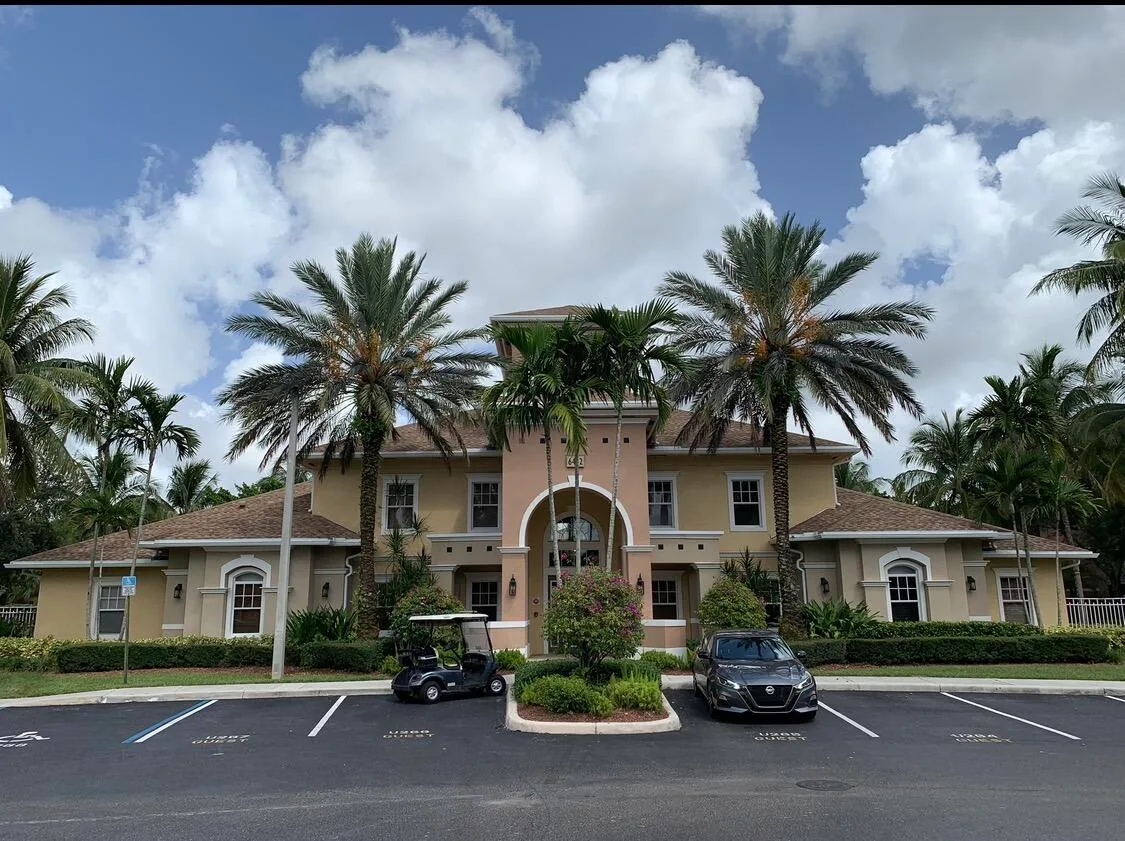 Villas At Emerald Dunes Condo