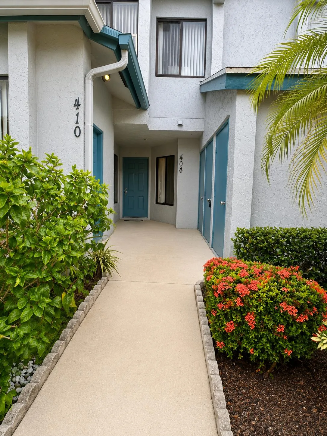 Harbour Pointe At River Bridge Condo
