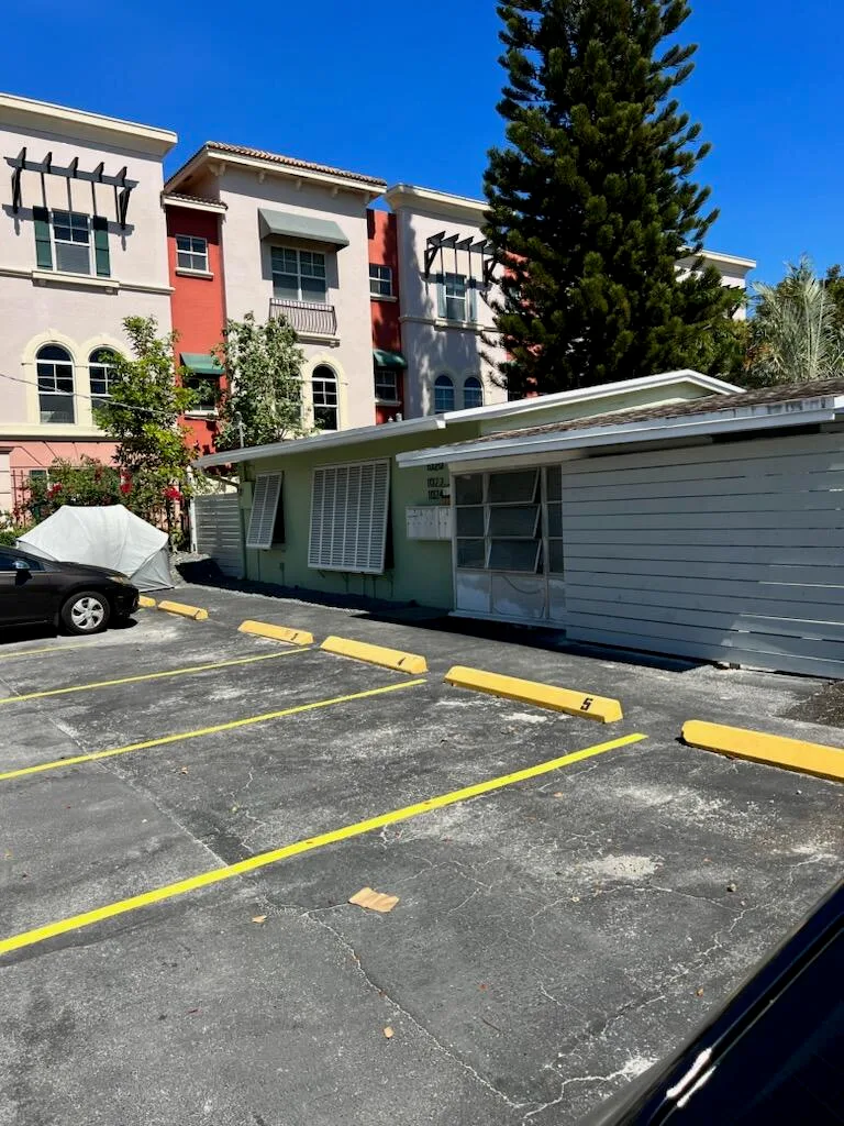 Villa Medici Condo