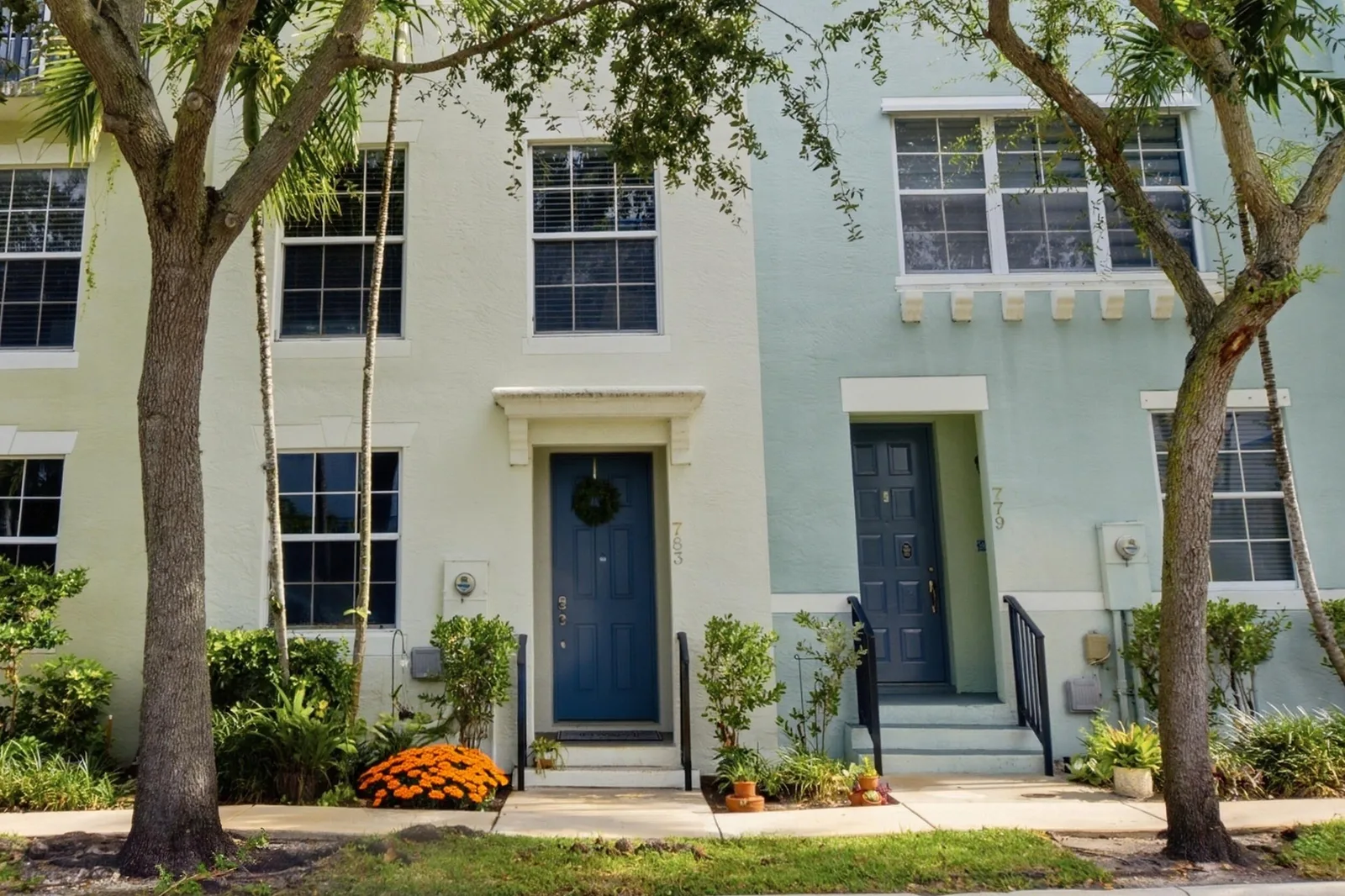 Convention Center Town Homes