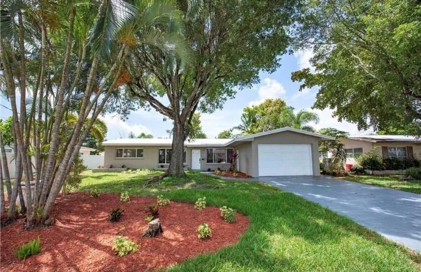 Coral Ridge Isles