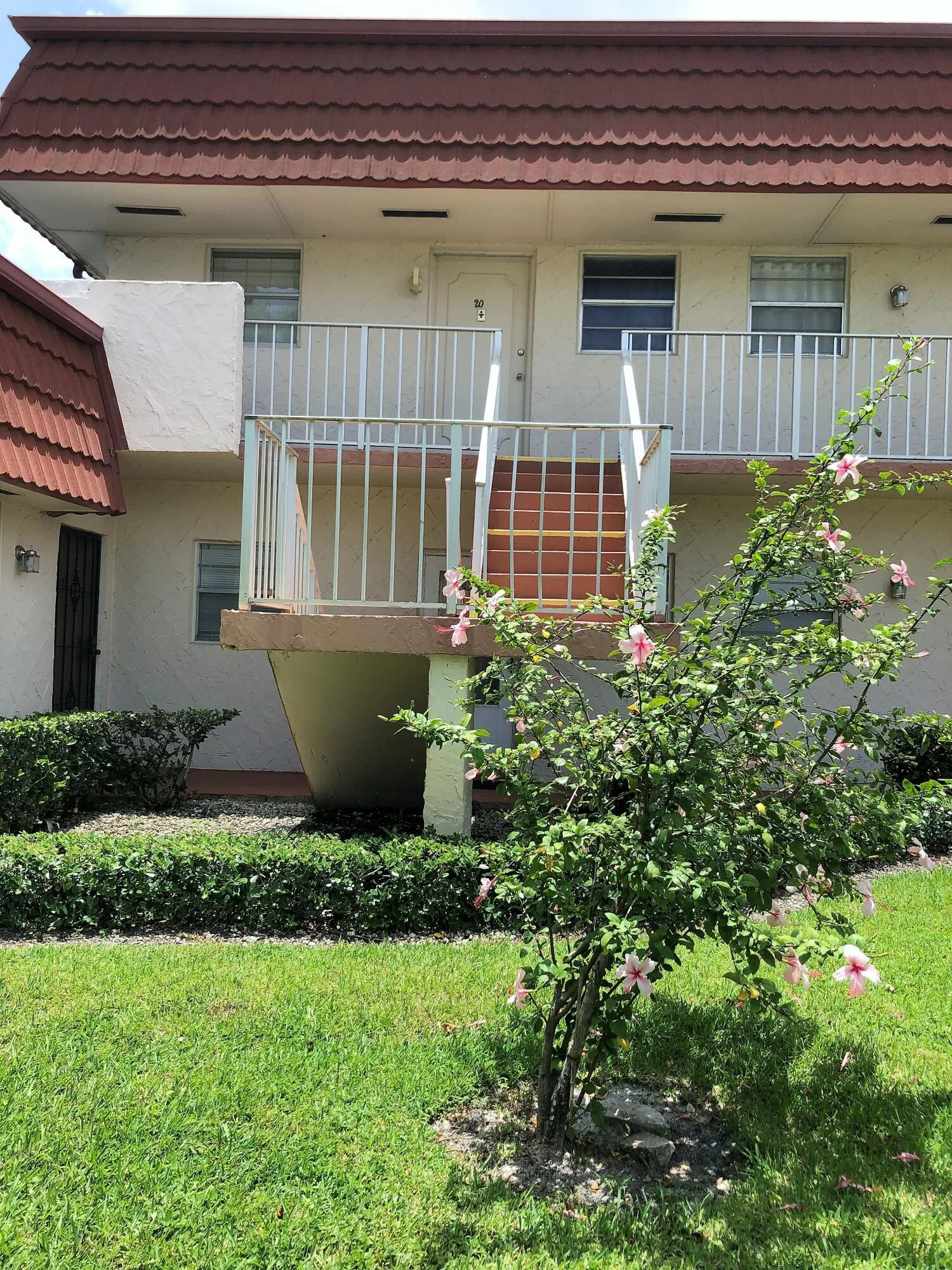 Greenway Village South Condo