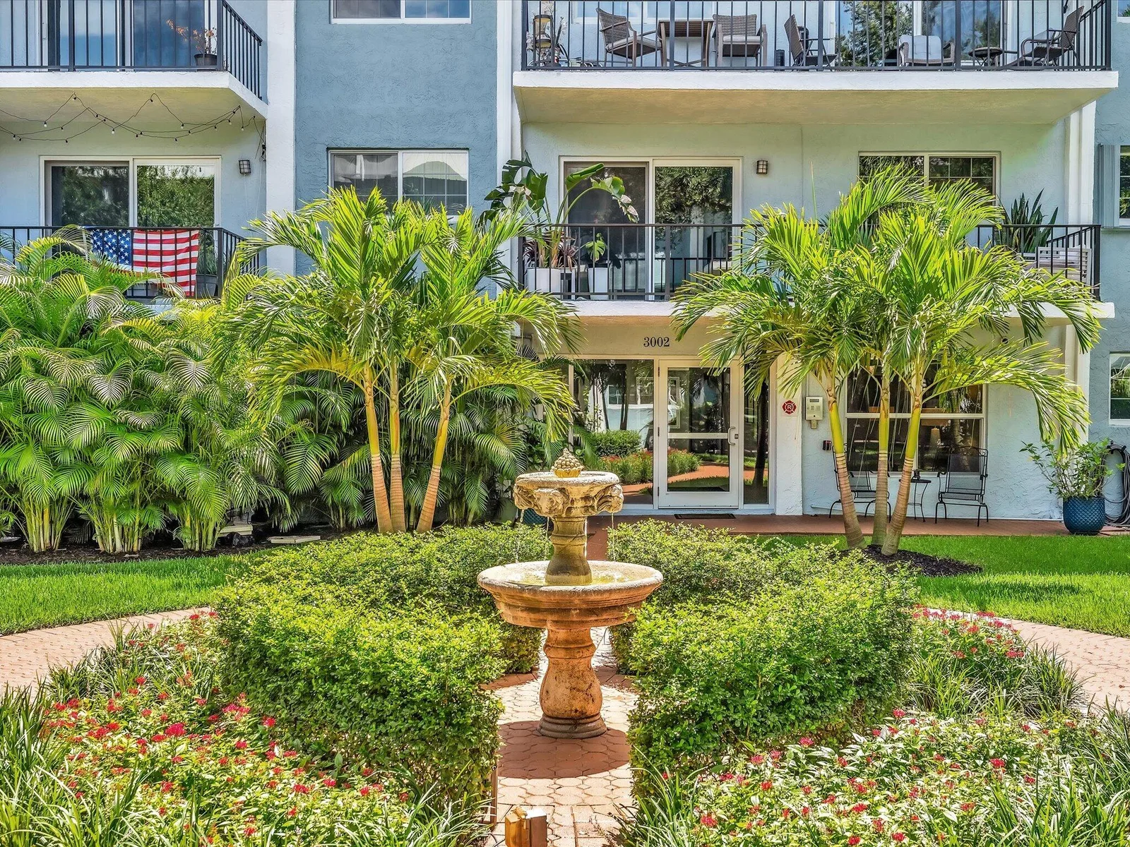 River Manor Condo
