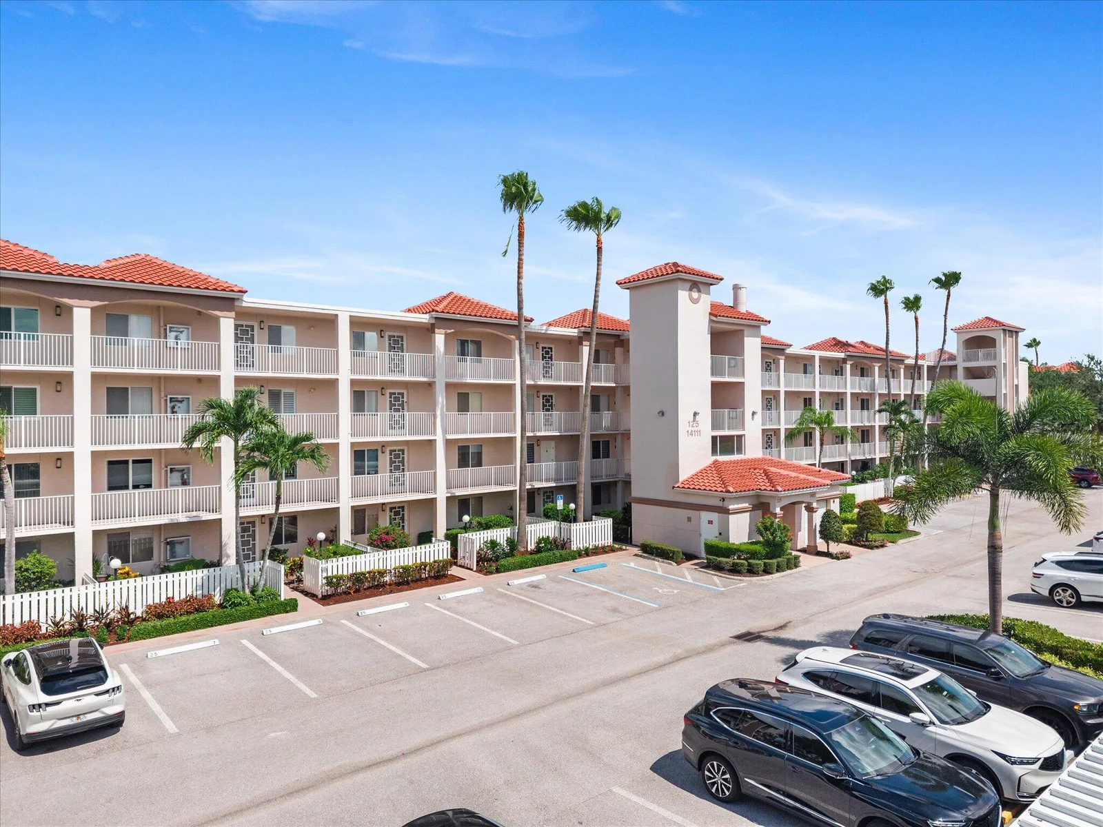 Huntington Pointe