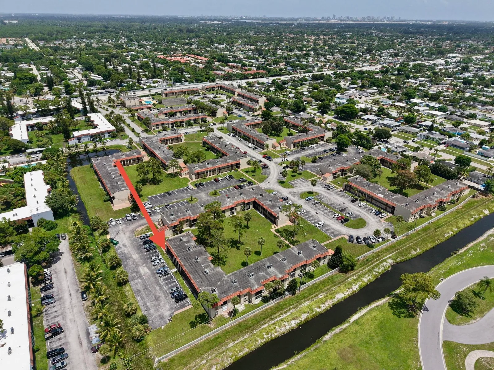 Forest Hill Gardens Condo