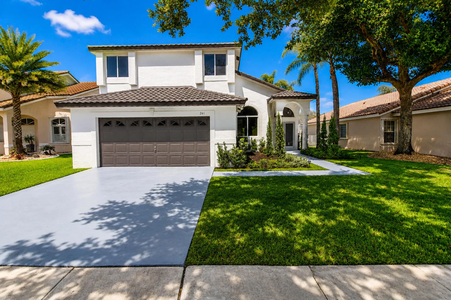 Silver Lakes At Pembroke Pines