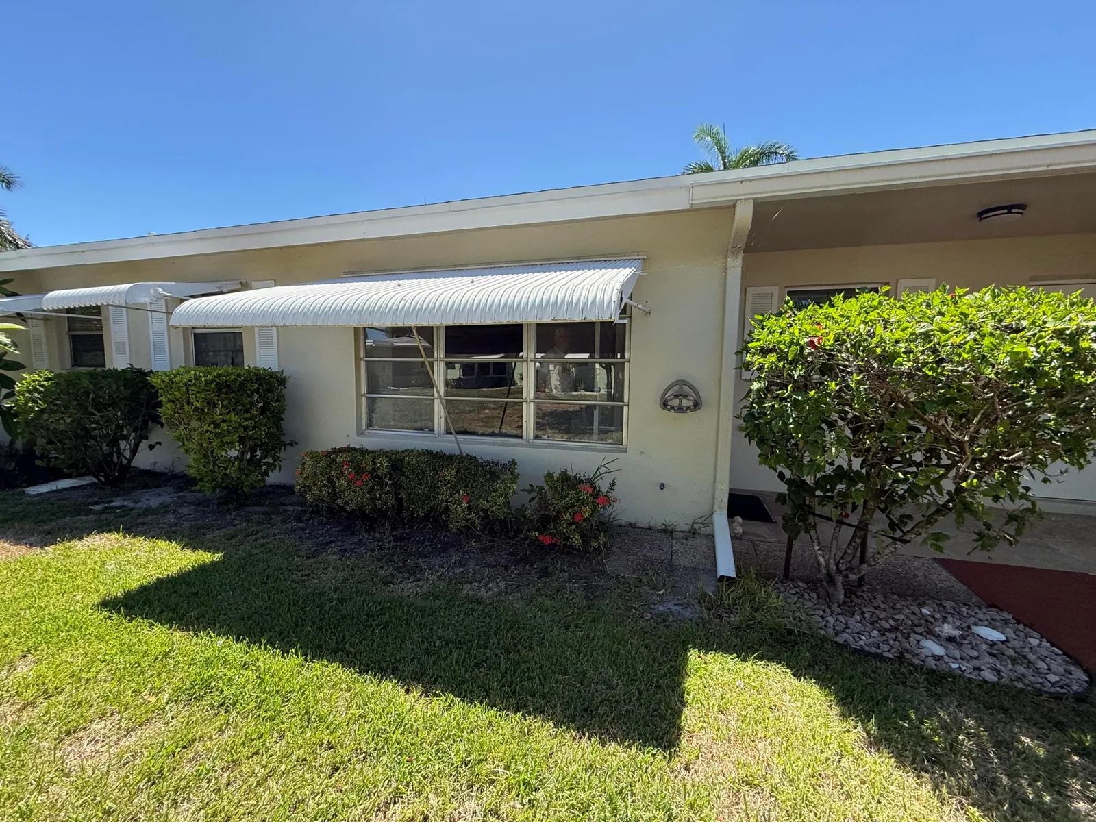 Pine Point Villas Condo