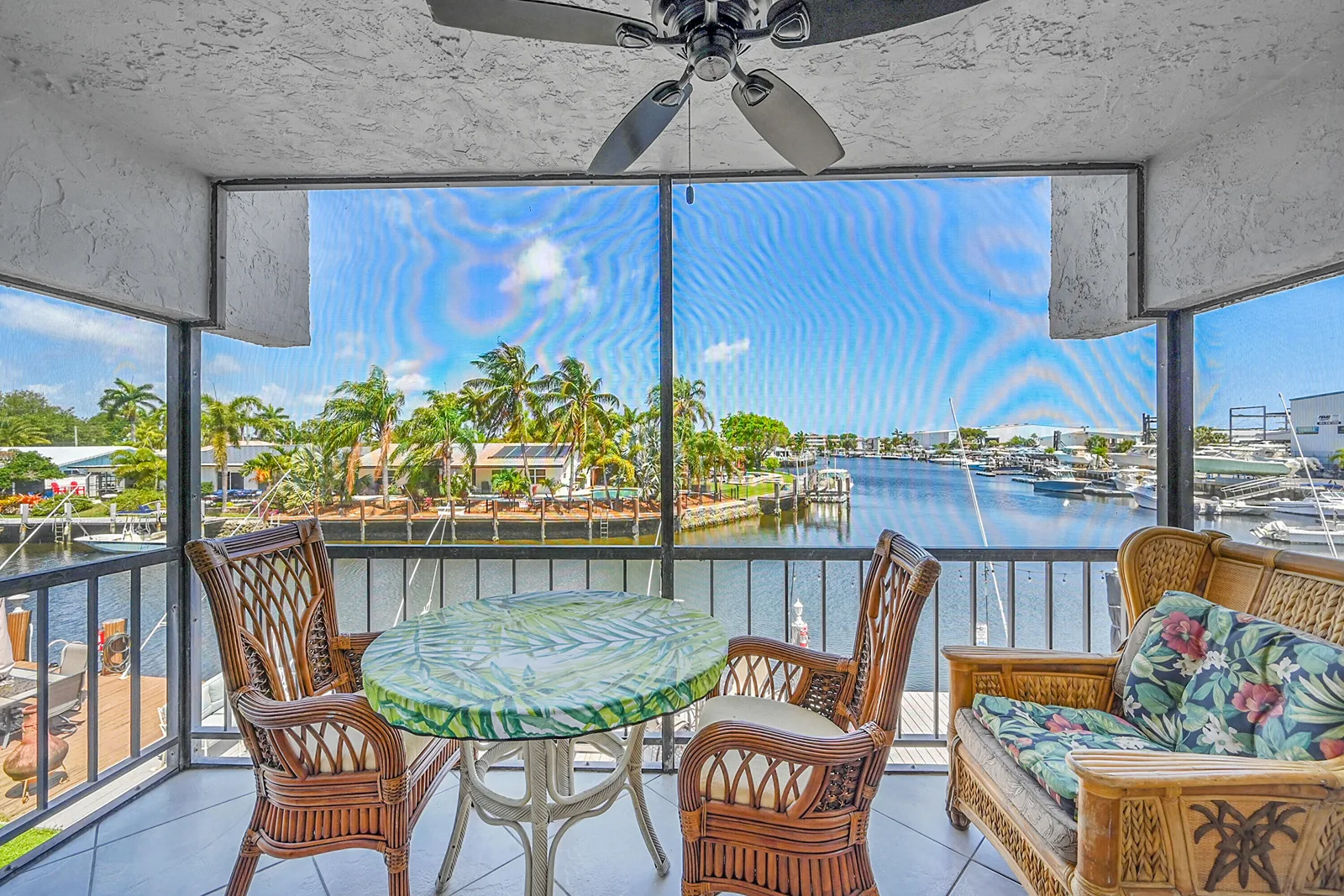 Island Club Four Condo