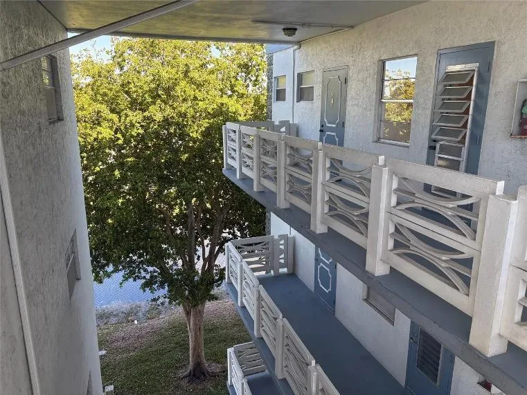 Topaz North Condo