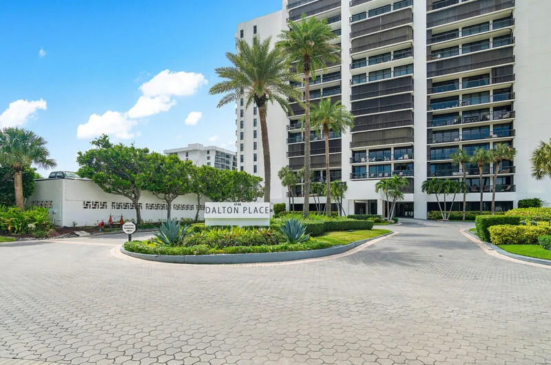 Dalton Place Condo