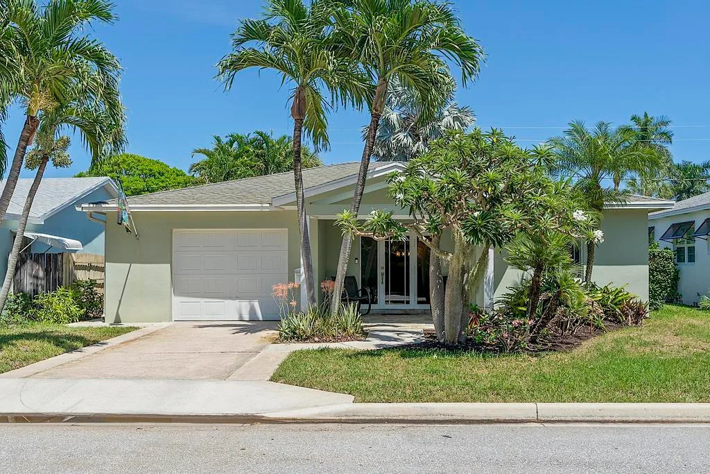 Lake Worth Town Of