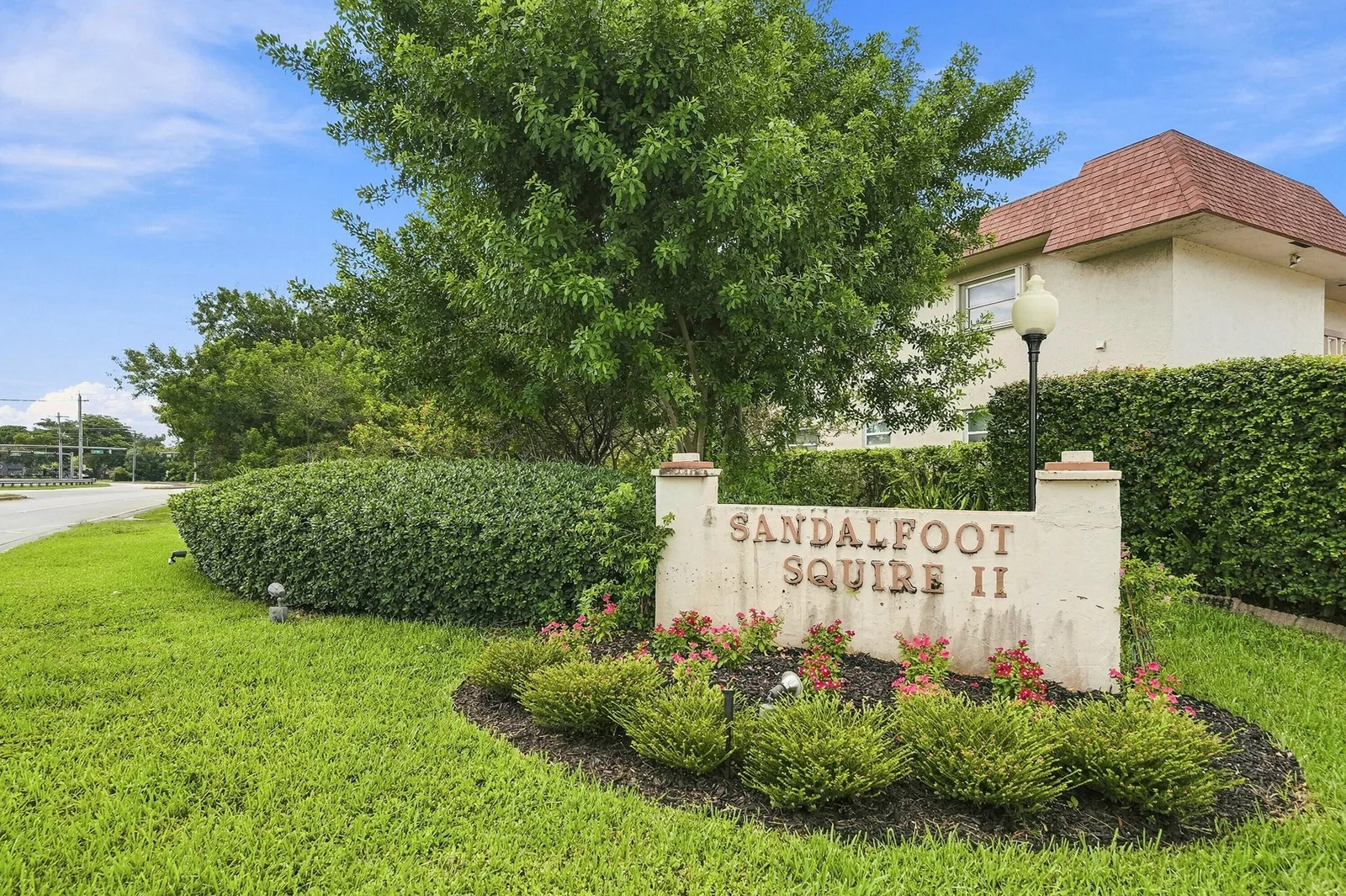 Sandalfoot Squire Condo