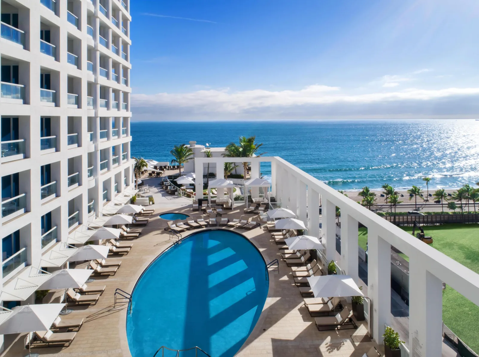 551 Flb Condominium Hotel