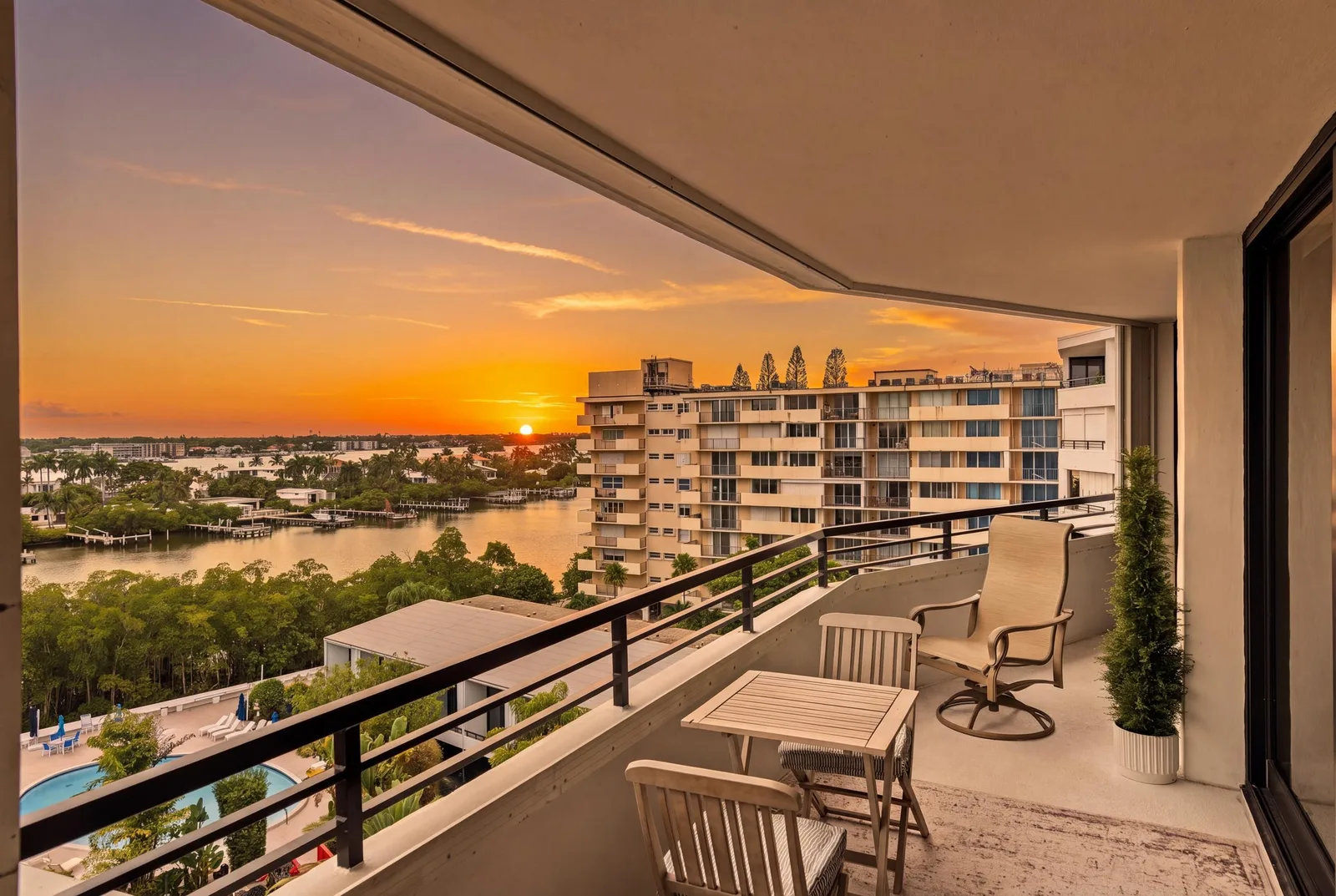 Mayfair House Condo