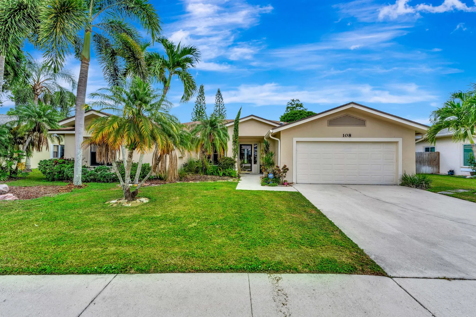 Saratoga At Royal Palm