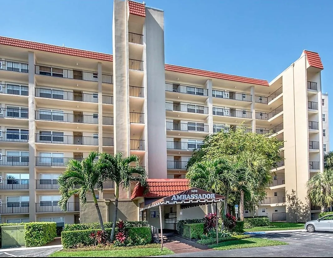 Ambassador I Condo