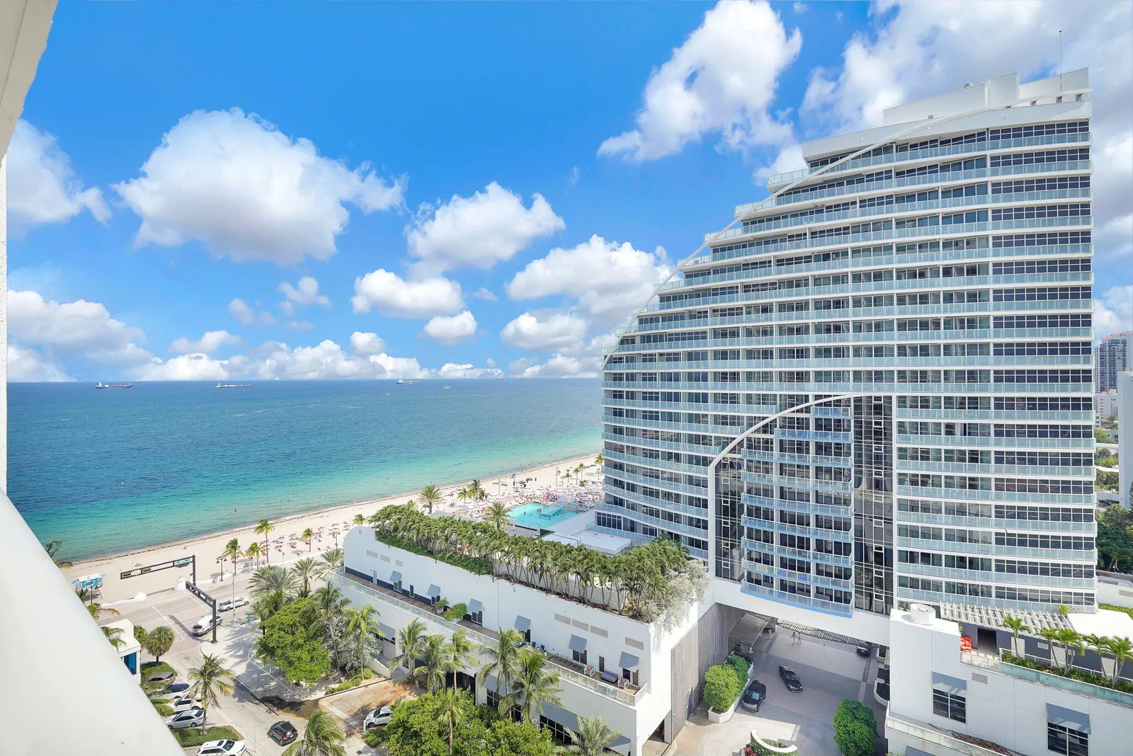 Q Club Resort & Residences Condo