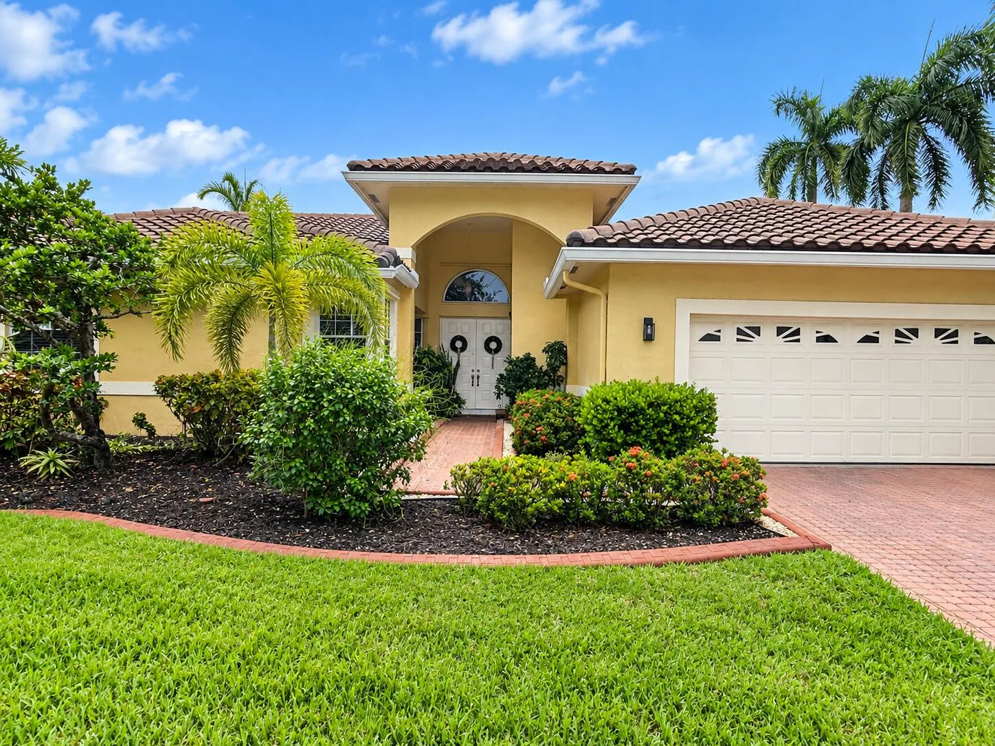 Silver Lakes At Pembroke Pines