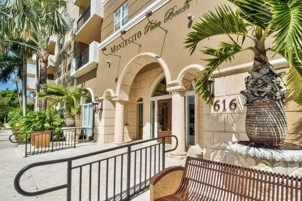 Montecito Palm Beach Condo