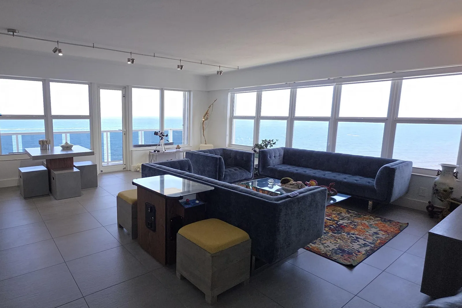 Royal Ambassador Condo