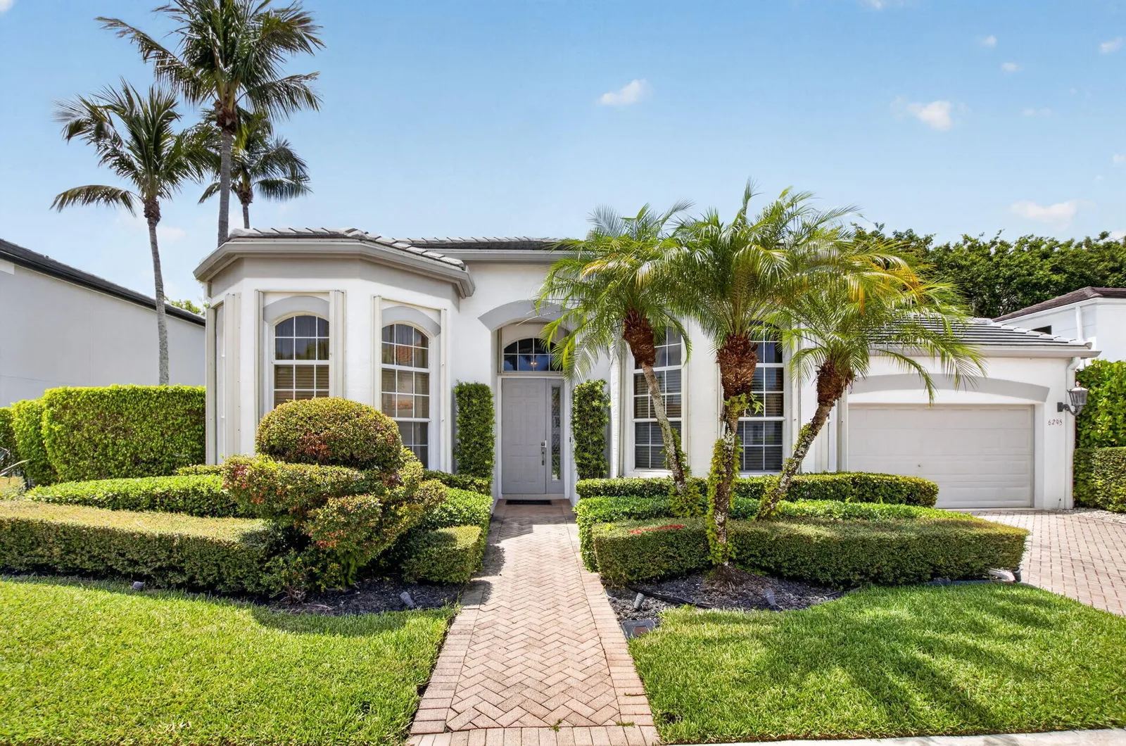 Mayfair At Woodfield Country Club