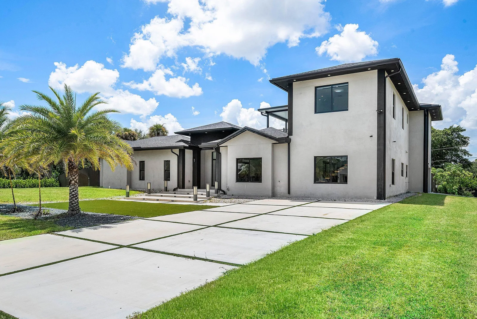 Palm Beach Farms Co