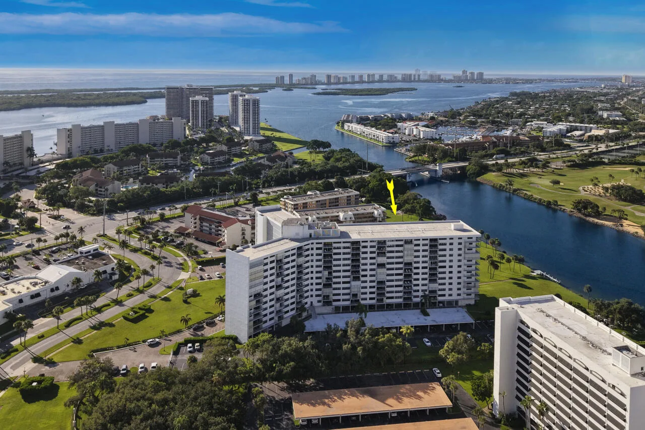 Gemini Condo