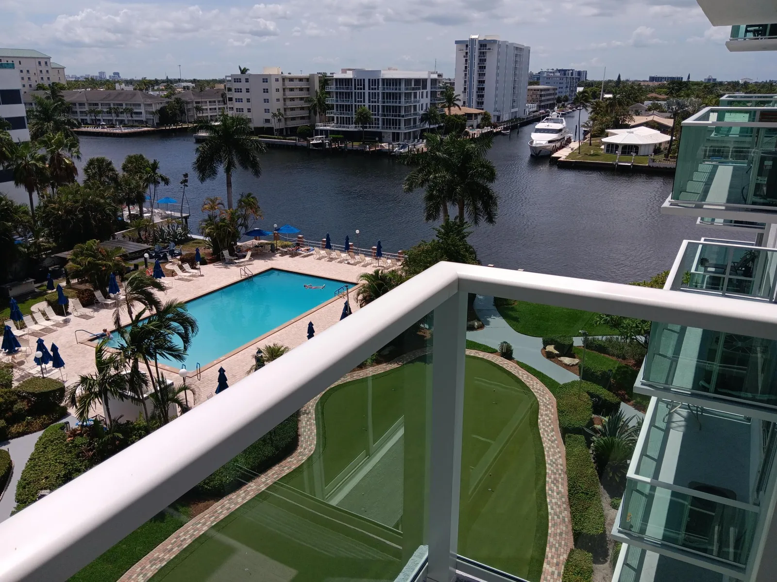 Coral Ridge Towers Co-op