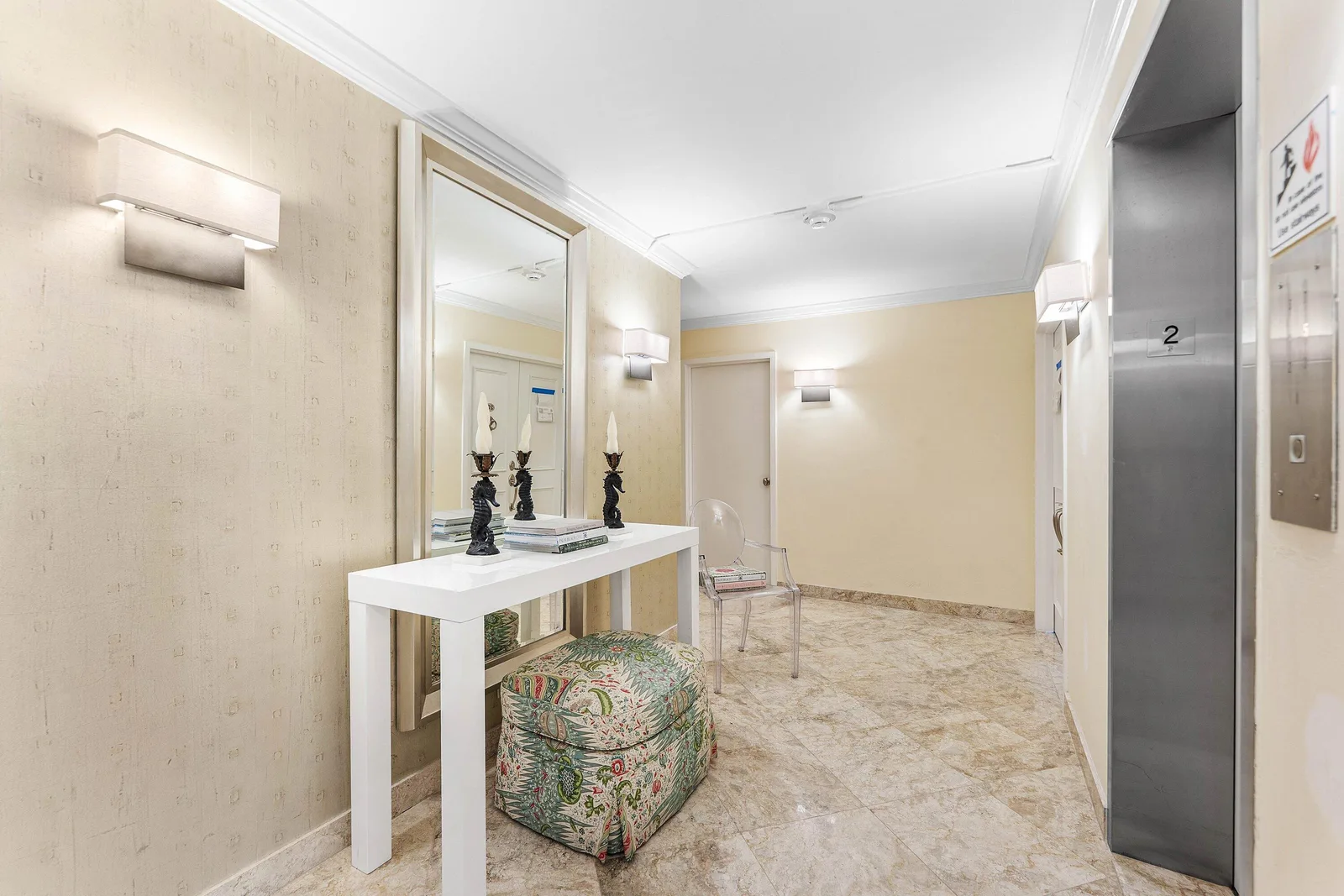 Everglades Plaza Condo