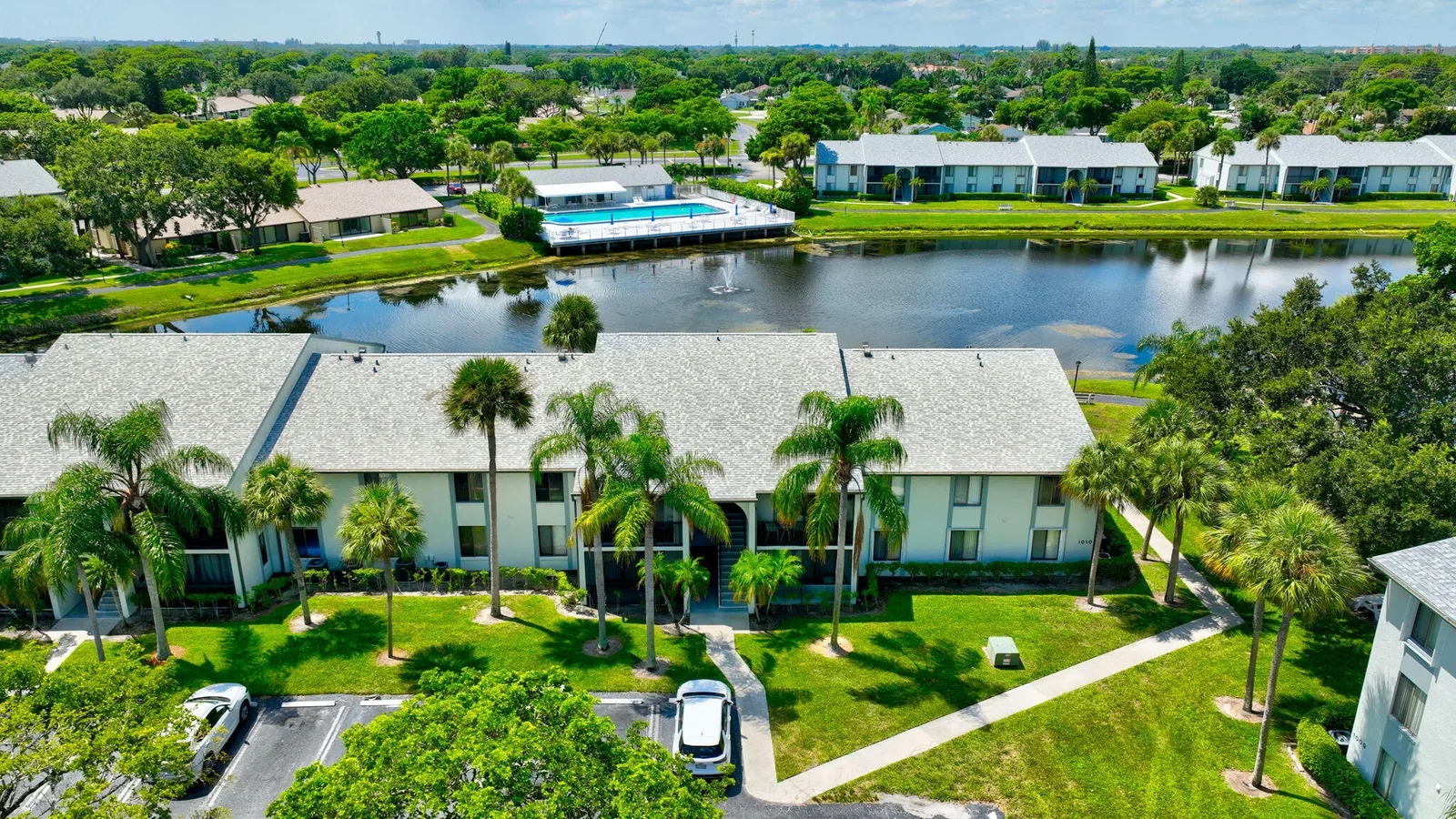 Palm Club Village I Condo