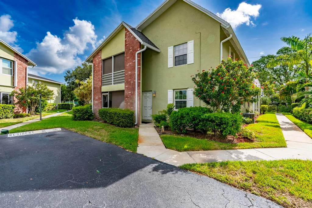 Gardenway Condo